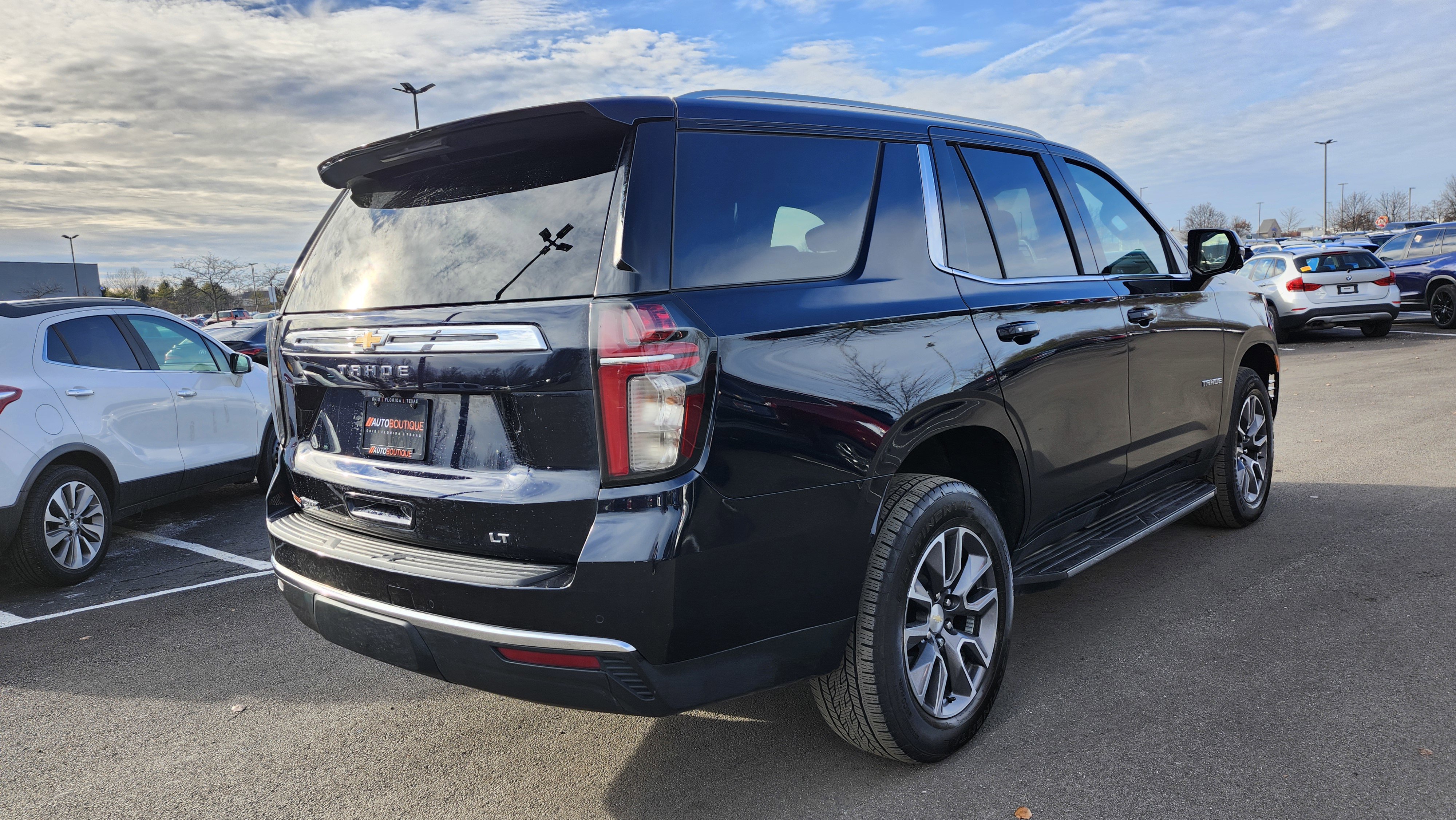 Used 2021 Chevrolet Tahoe LT w/ LT Signature Plus Package image 20