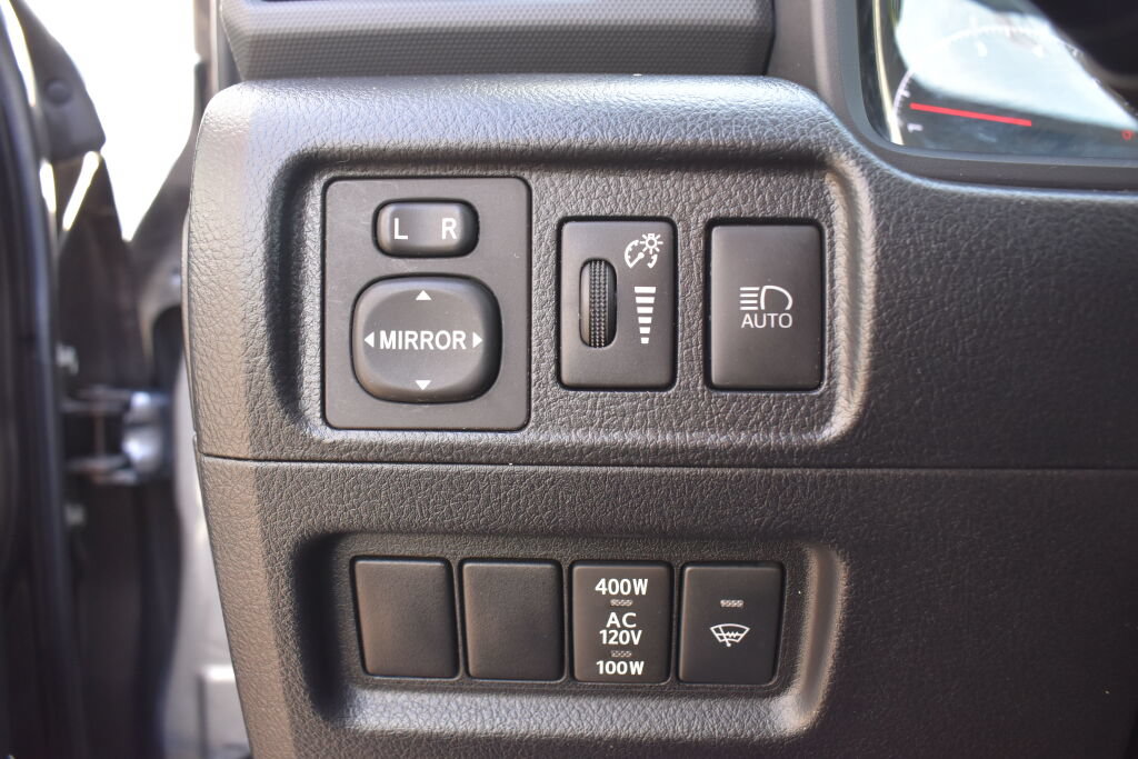 Certified 2022 Toyota 4Runner SR5 Premium w/ Moonroof Package AWD/4WD image 15