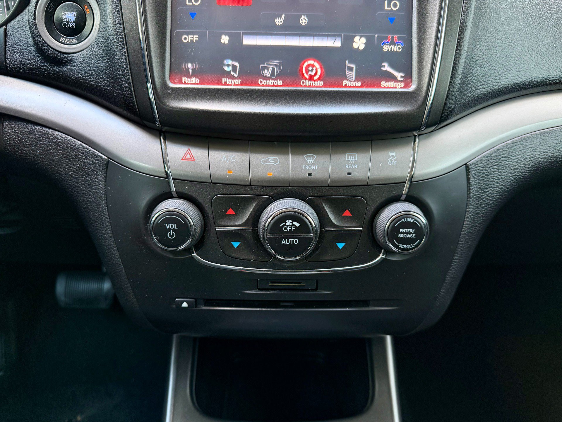 Used 2016 Dodge Journey Crossroad w/ Popular Equipment Group FWD image 49