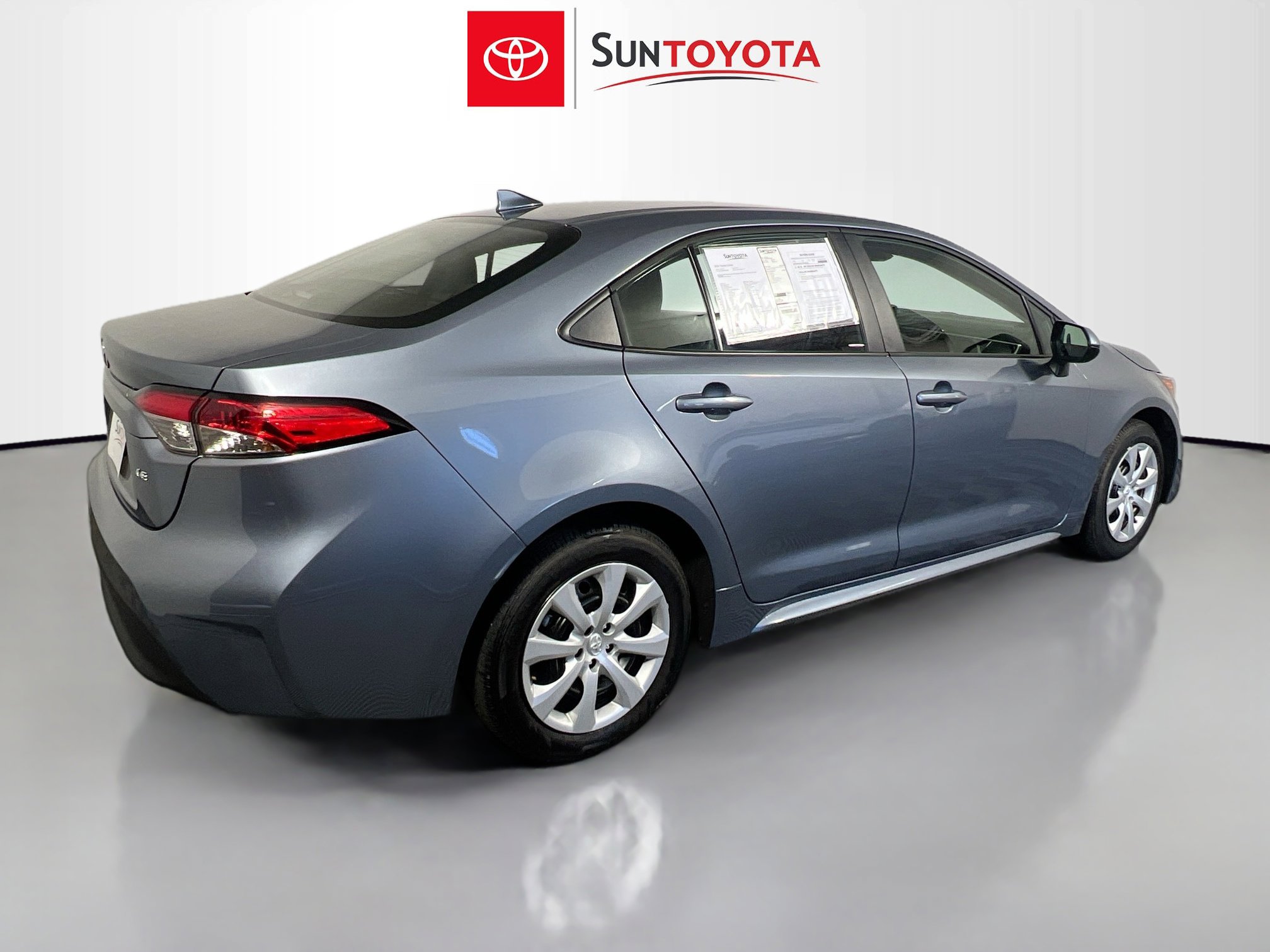 Used 2024 Toyota Corolla LE image 4