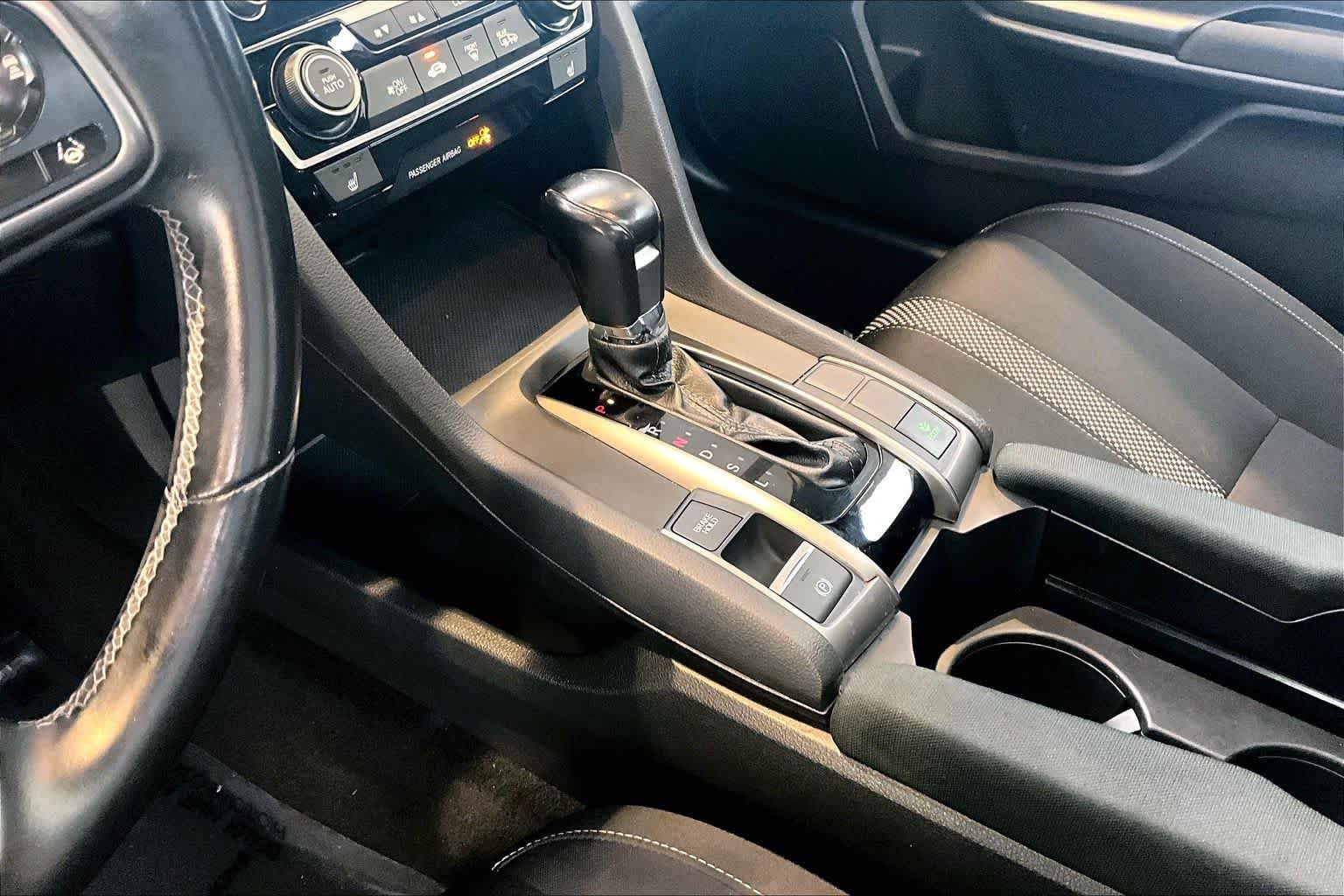 Used 2020 Honda Civic EX image 16