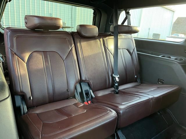 Used 2023 Ford Expedition Max Limited image 27