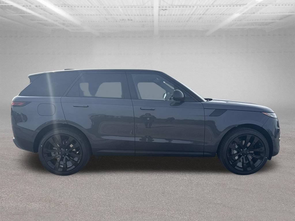 New 2026 Land Rover Range Rover Sport SE AWD/4WD image 6
