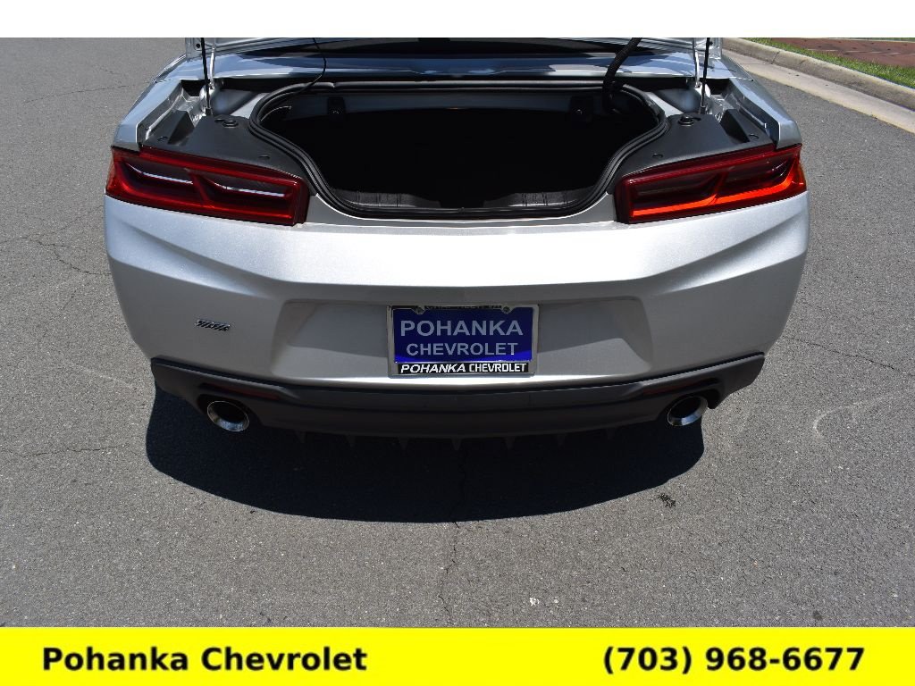 Used 2018 Chevrolet Camaro SS RWD image 29