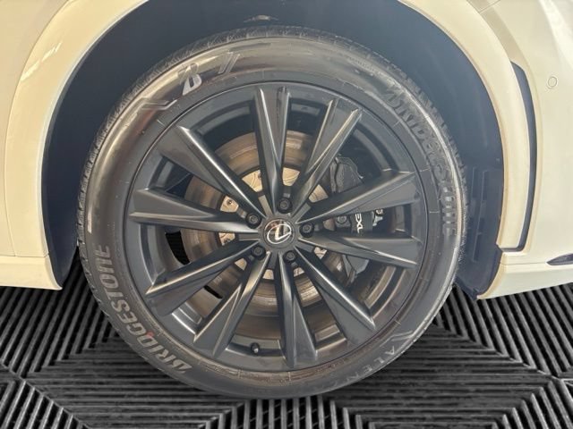 Used 2025 Lexus RX 500h F Sport w/ Convenience Package AWD/4WD image 33