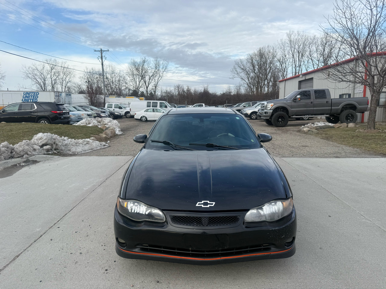 Used 2005 Chevrolet Monte Carlo SS image 2