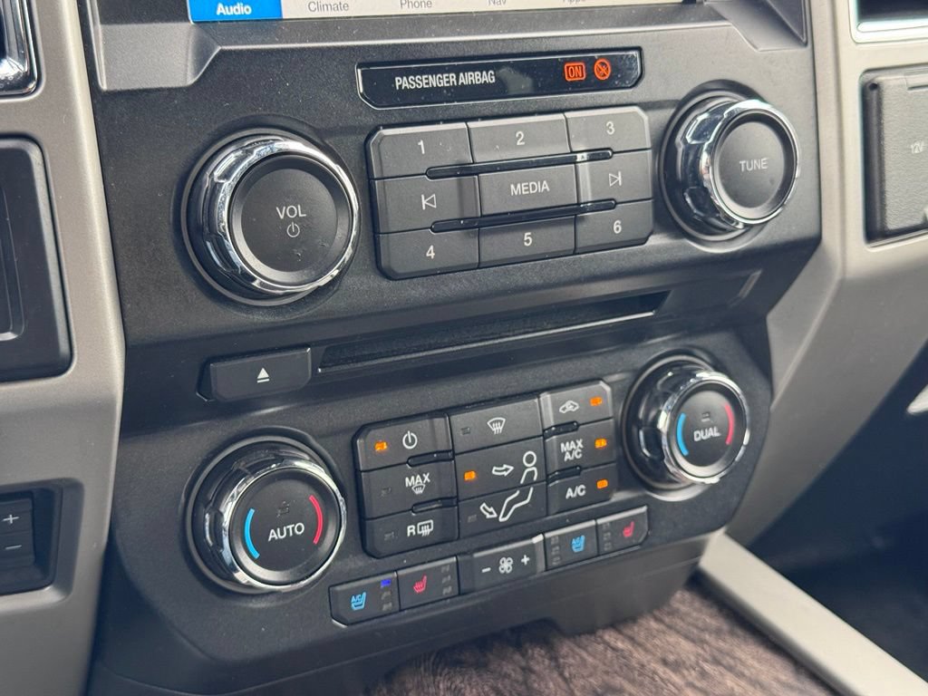 Used 2018 Ford F250 Lariat w/ Lariat Ultimate Package AWD/4WD image 15