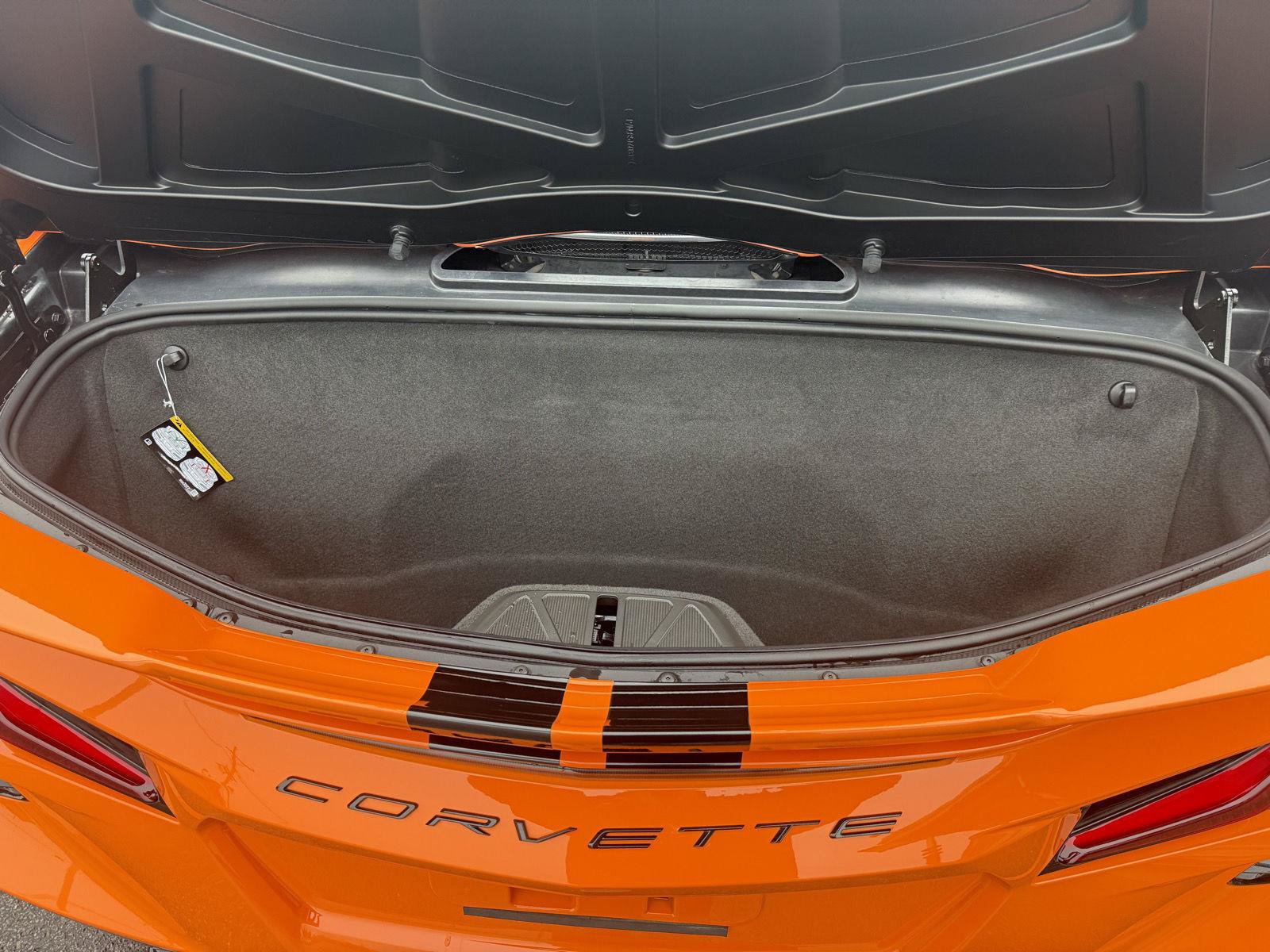 Used 2024 Chevrolet Corvette Stingray Preferred Conv w/ Z51 Performance Package RWD image 33