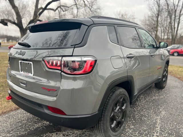 Used 2023 Jeep Compass Trailhawk AWD/4WD image 8