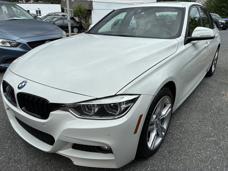 Used 2018 BMW 340i Sedan w/ Premium Package RWD image 1