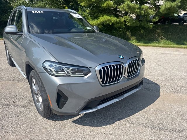Certified 2023 BMW X3 xDrive30i w/ Premium Package image 3