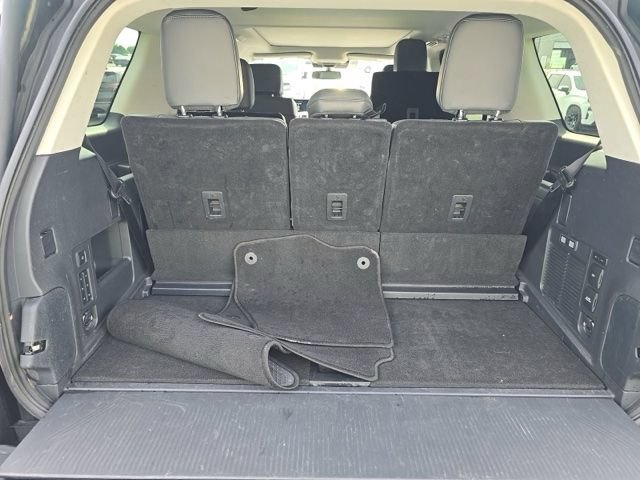 Used 2025 Ford Expedition Active AWD/4WD image 14