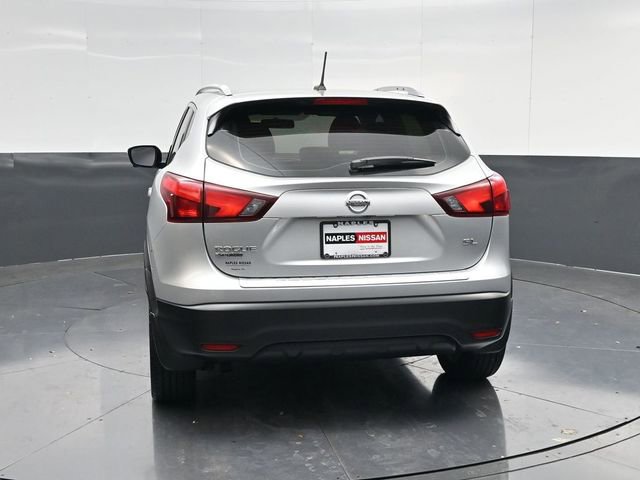 Used 2017 Nissan Rogue Sport SL FWD image 4