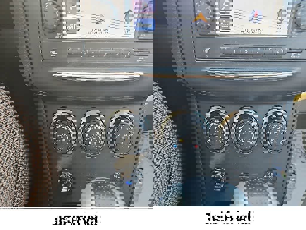 Used 2011 Nissan Rogue SV w/ SL Pkg image 7