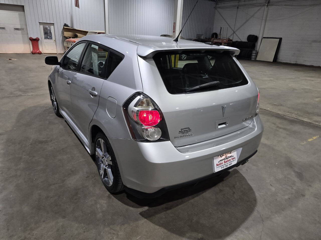 Used 2009 Pontiac Vibe GT FWD image 9