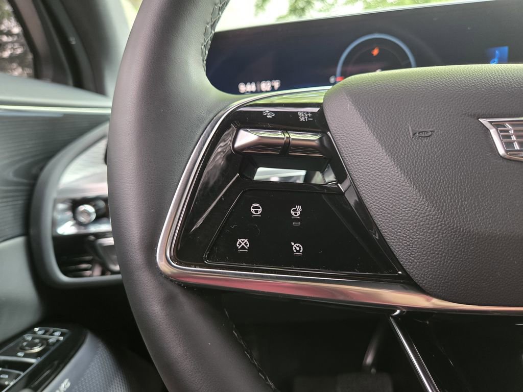 Certified 2024 Cadillac Lyriq Sport AWD/4WD image 17