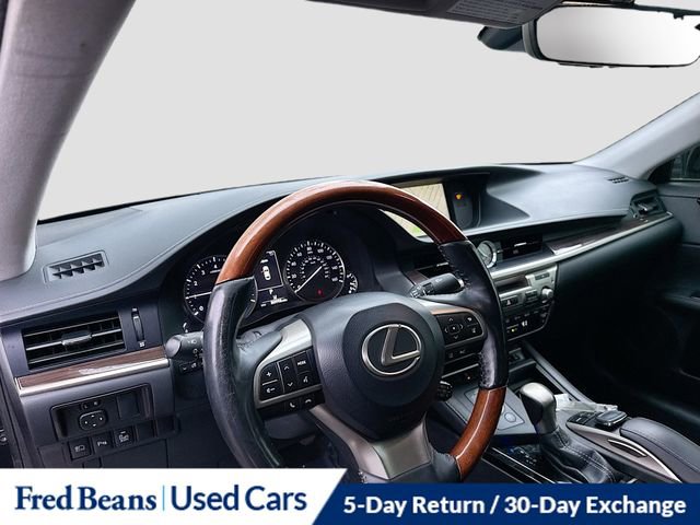 Used 2017 Lexus ES 350 w/ Navigation System Package FWD image 13
