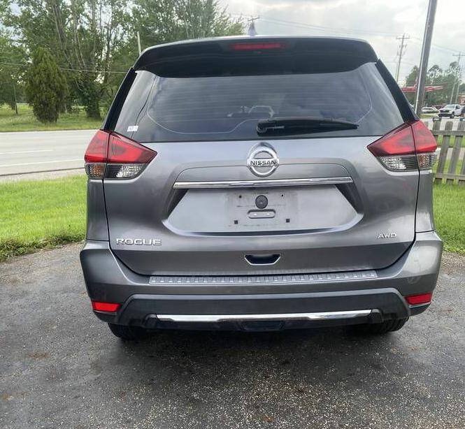 Used 2019 Nissan Rogue S AWD/4WD image 5