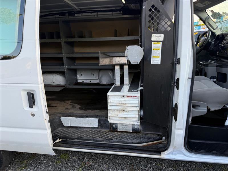 Used 2014 Ford E-150 and Econoline 150 E-150 w/ Power Group image 20