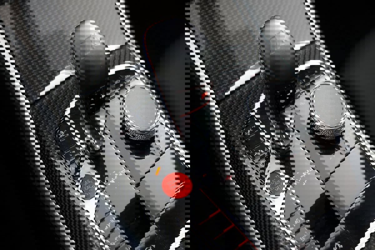 Used 2024 BMW M2 w/ Lighting Package image 6