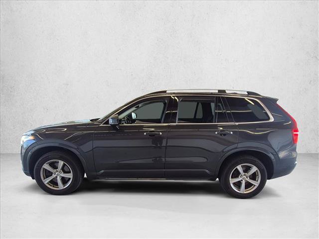 Used 2017 Volvo XC90 T5 Momentum w/ Vision Package FWD image 8