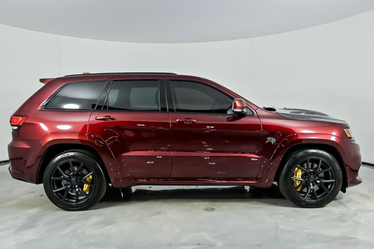Used 2018 Jeep Grand Cherokee Trackhawk AWD/4WD image 14