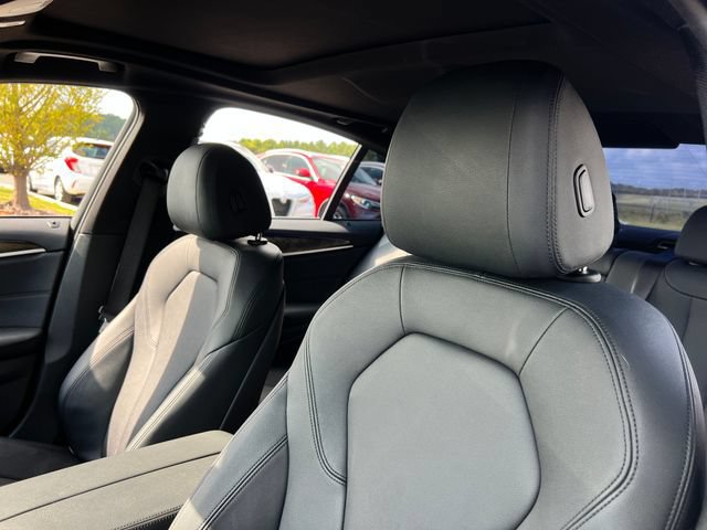 Used 2019 BMW 530e xDrive AWD/4WD image 14