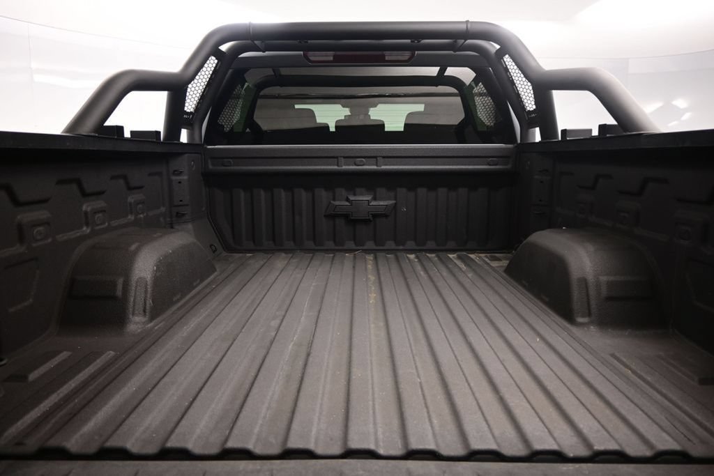 Used 2025 Chevrolet Silverado 1500 Custom Trail Boss w/ LPO, Dark Essentials Package AWD/4WD image 25