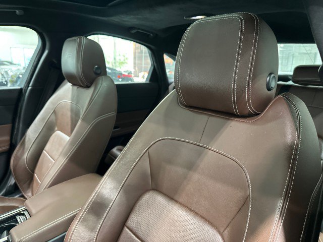 Used 2019 Jaguar XF S AWD/4WD image 43