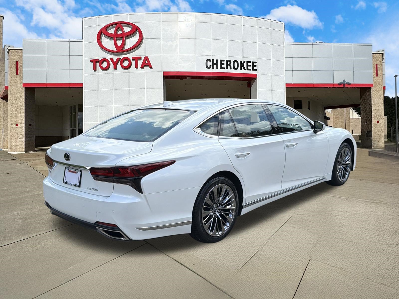 Used 2021 Lexus LS 500 w/ Accessory Package (Z2) RWD image 5