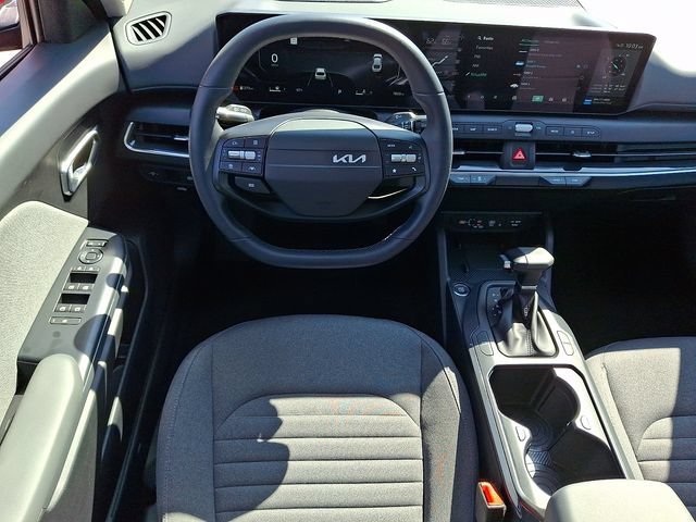 Used 2025 Kia K4 EX FWD image 13
