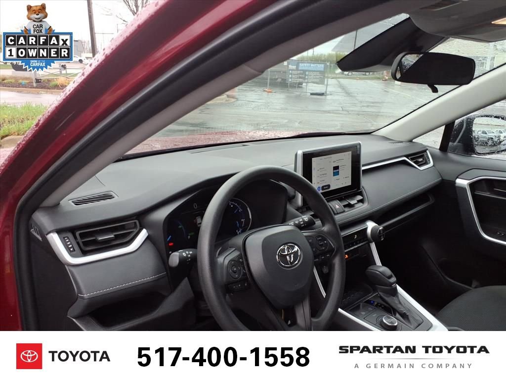 Used 2025 Toyota RAV4 LE image 14