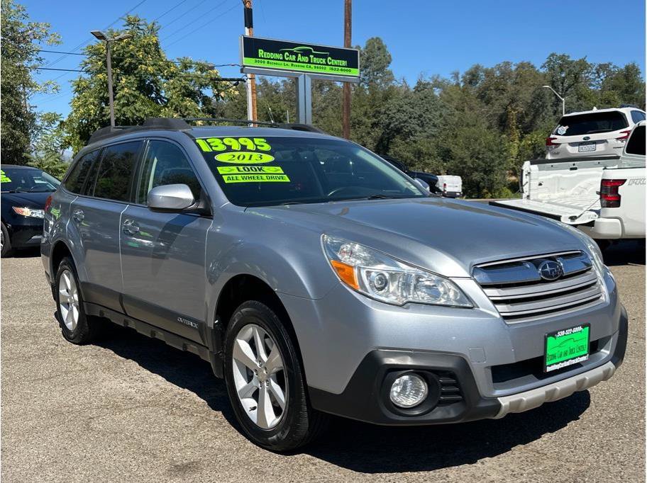 Used 2013 Subaru Outback 3.6R Limited AWD/4WD image 1