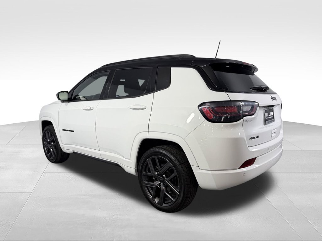 Used 2025 Jeep Compass Limited w/ High Altitude Package AWD/4WD image 6