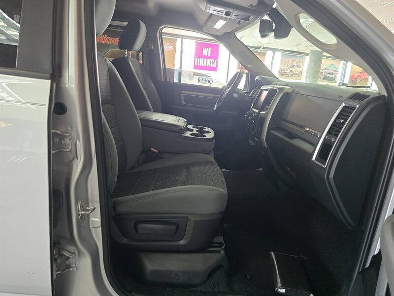 Used 2016 RAM 1500 Big Horn AWD/4WD image 15