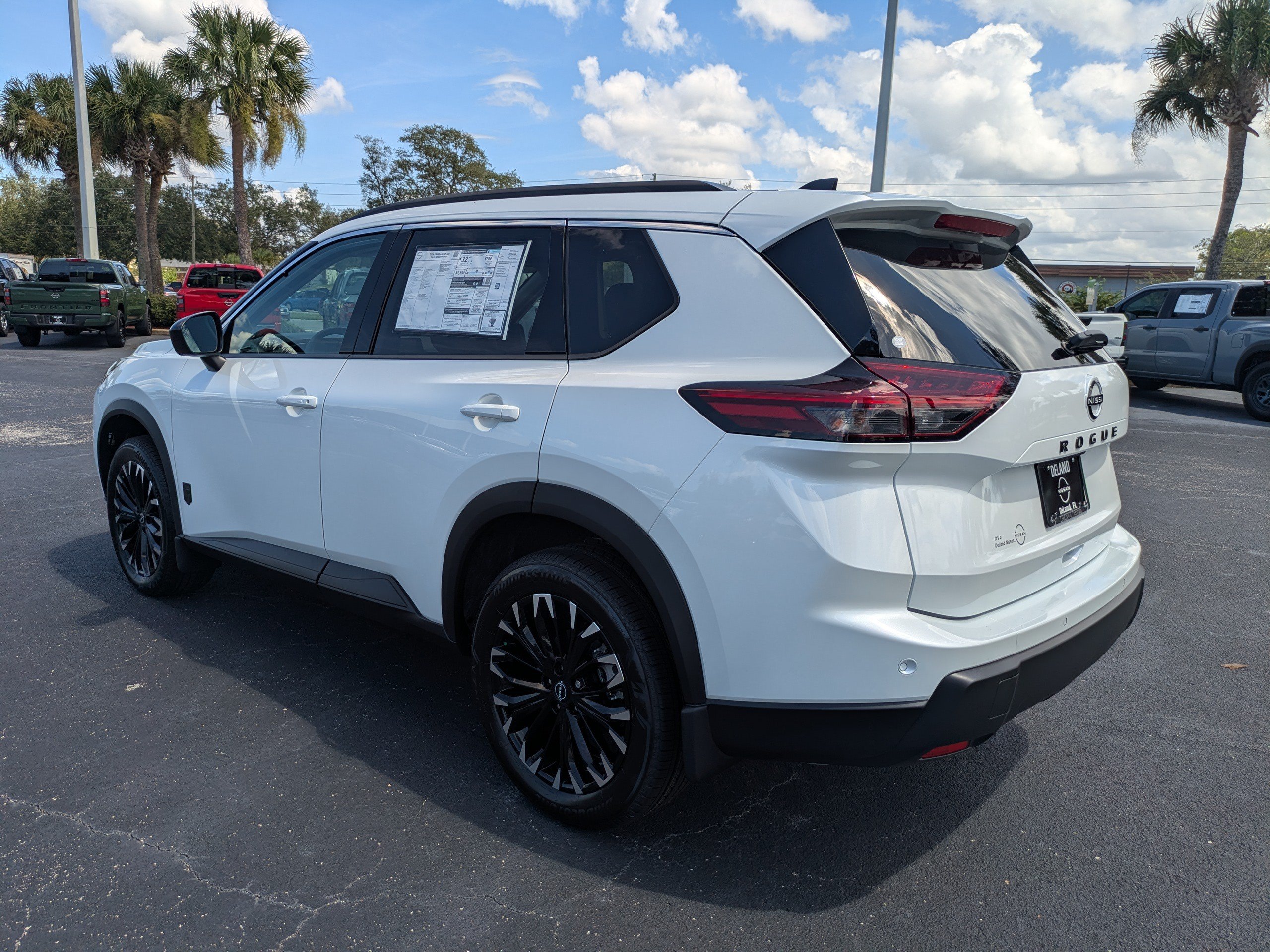 New 2026 Nissan Rogue Dark Armor FWD image 6