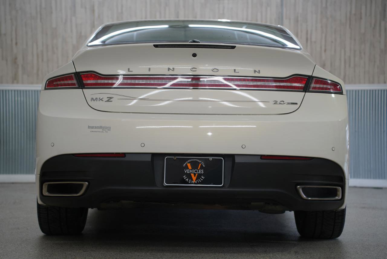 Used 2013 Lincoln MKZ FWD image 9