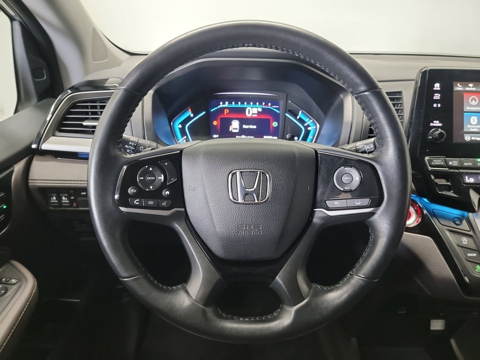 Used 2023 Honda Odyssey Touring image 17