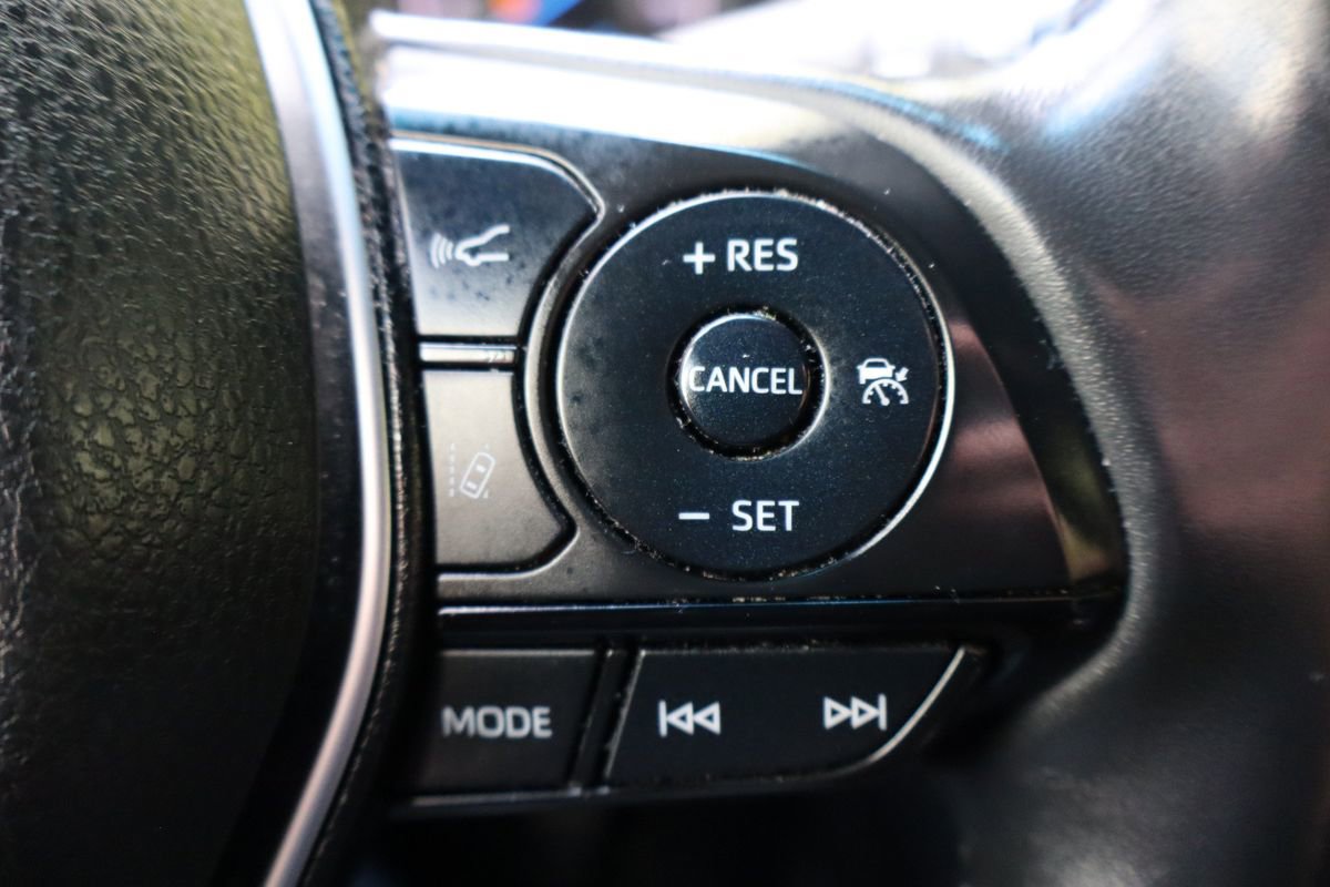 Used 2021 Toyota Venza Limited w/ Advanced Technology Package AWD/4WD image 31