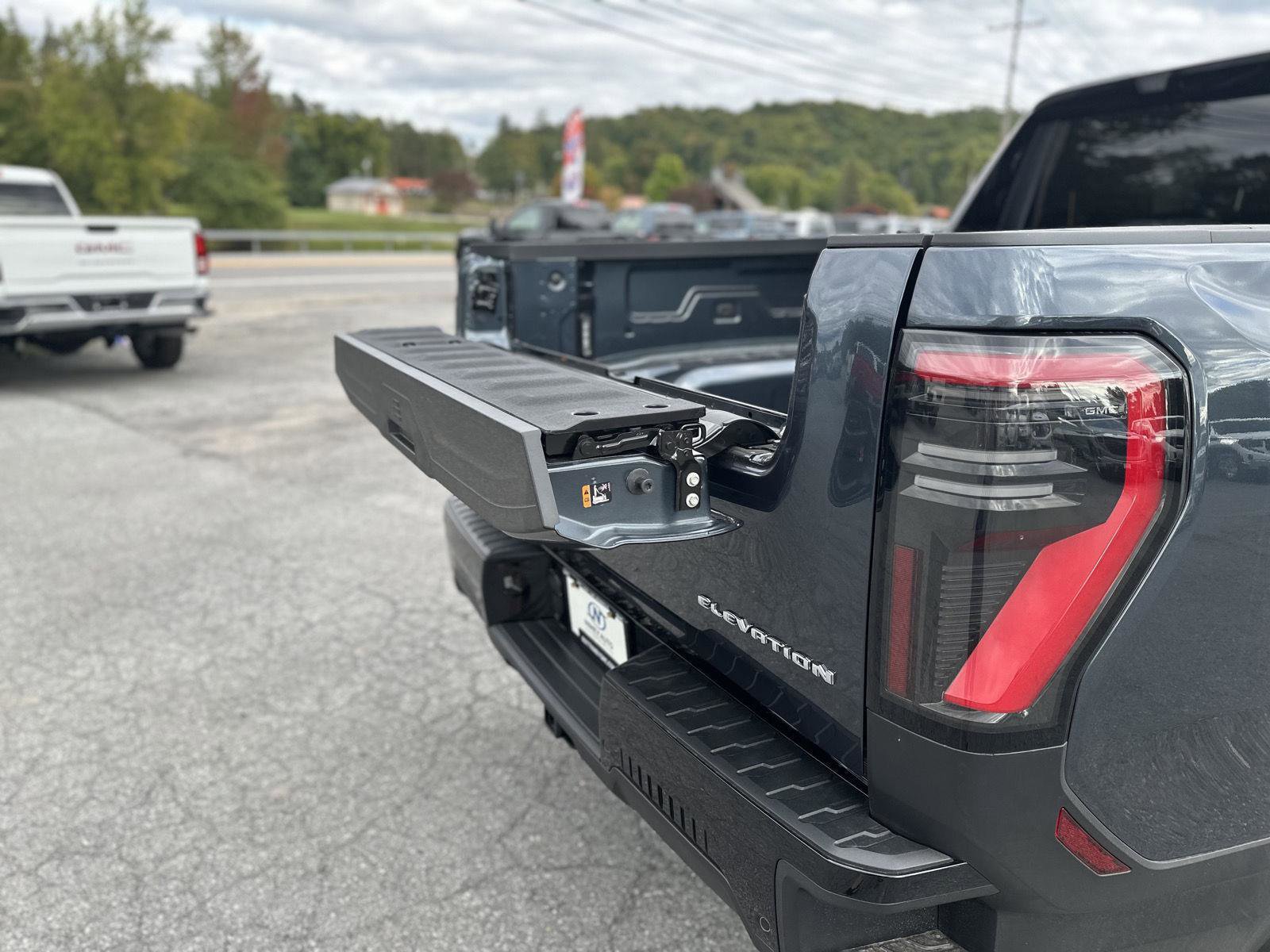 New 2026 GMC Sierra EV Elevation image 37