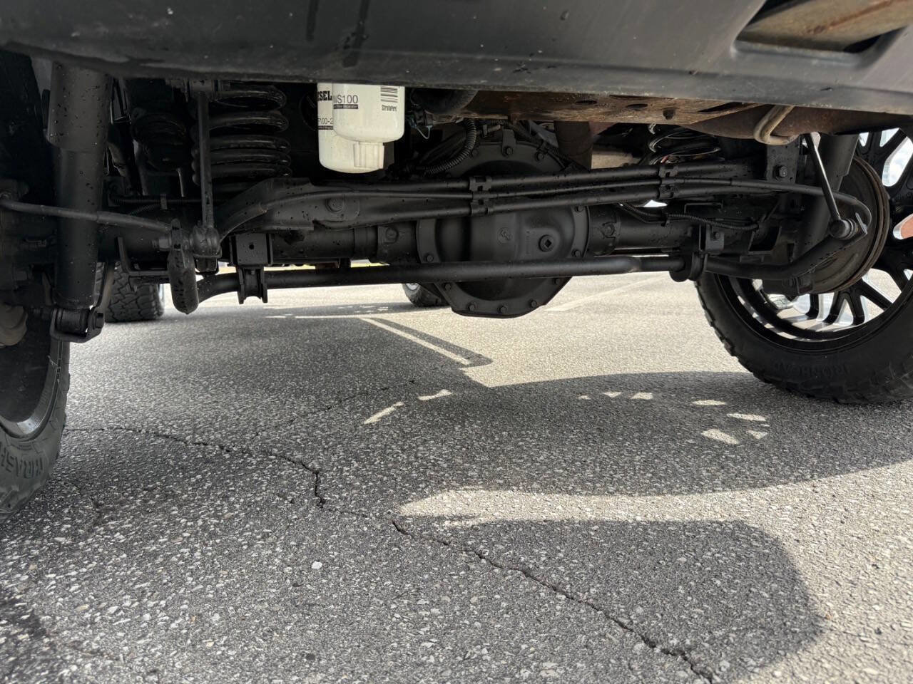 Used 2004 HUMMER H2 image 8