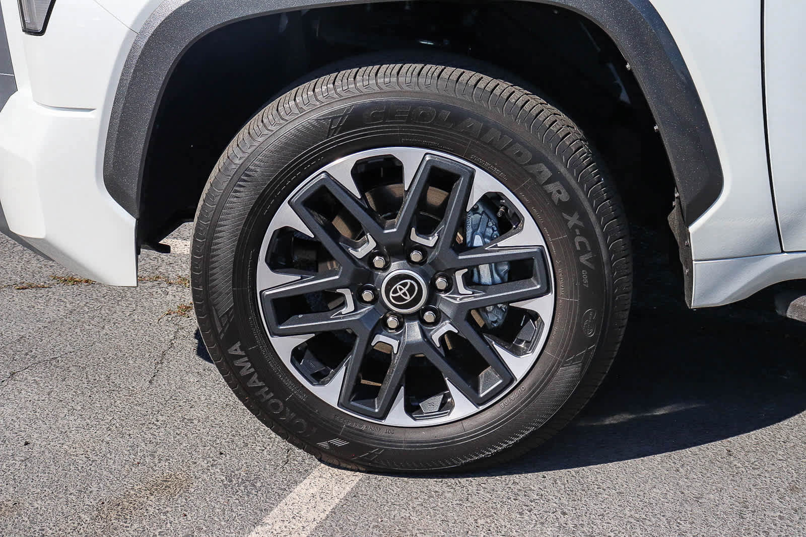 Used 2023 Toyota Tundra Limited image 12