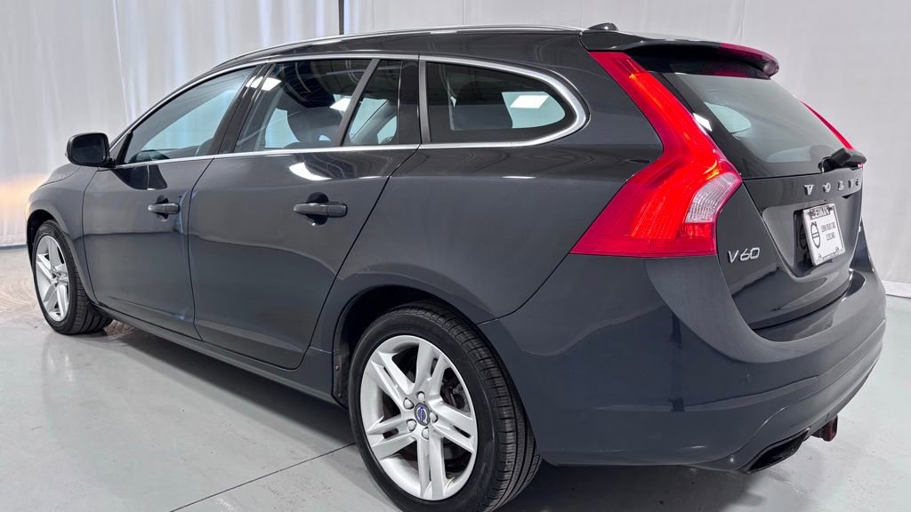 Used 2015 Volvo V60 T5 Premier image 8