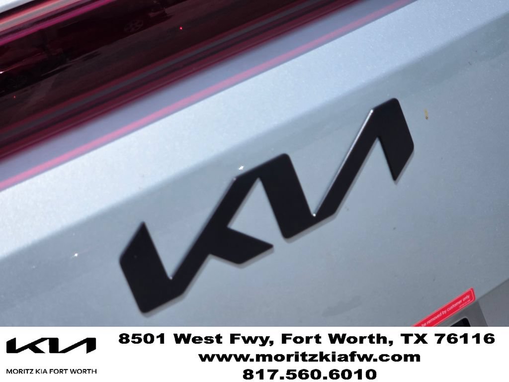 New 2026 Kia Carnival SX Prestige FWD image 8