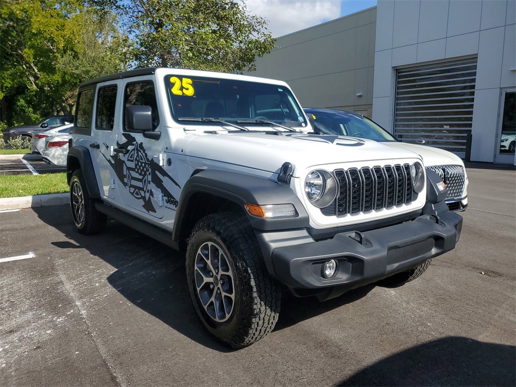 Used 2025 Jeep Wrangler Sport S image 29