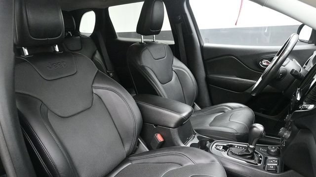 Used 2020 Jeep Cherokee Limited AWD/4WD image 10