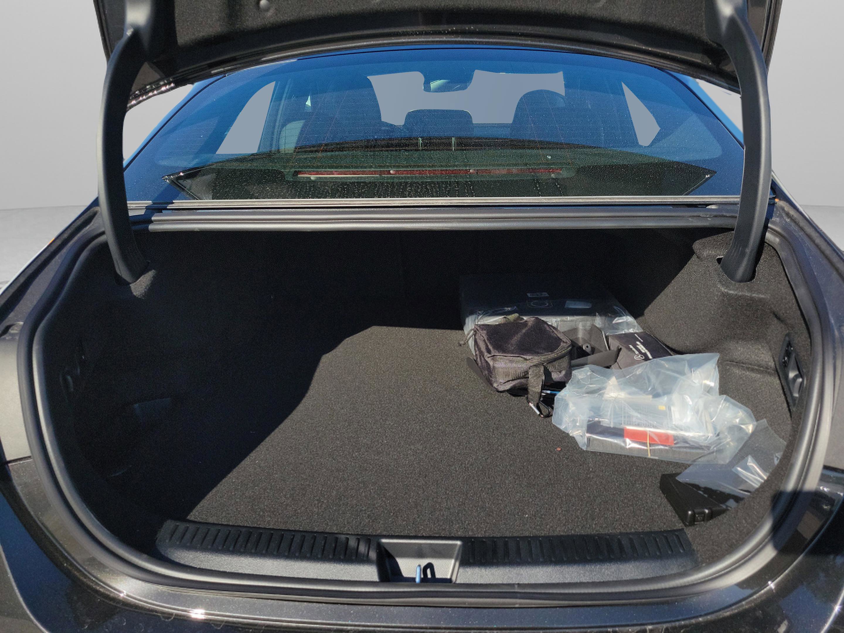 New 2026 Mercedes-Benz E 53 AMG e 4MATIC Sedan image 30