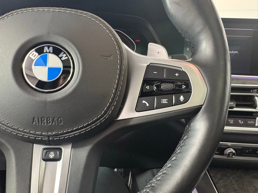 Used 2019 BMW X5 xDrive50i w/ M Sport Package AWD/4WD image 18