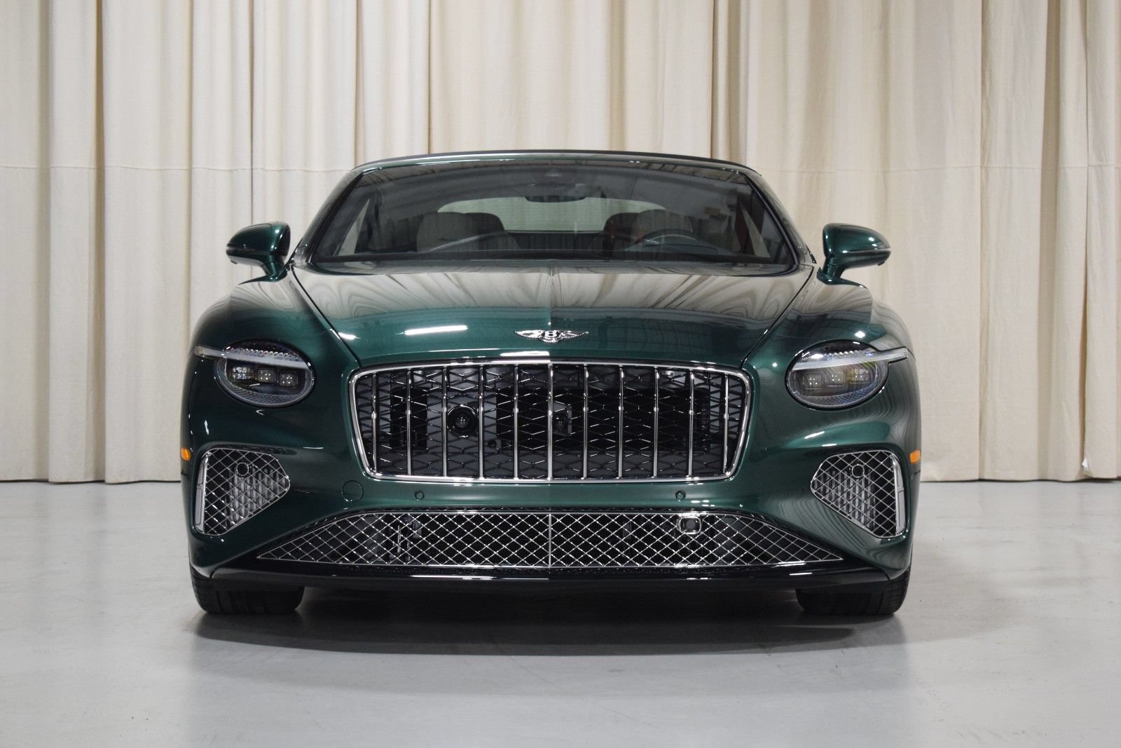 New 2026 Bentley Continental GTC AWD/4WD image 12