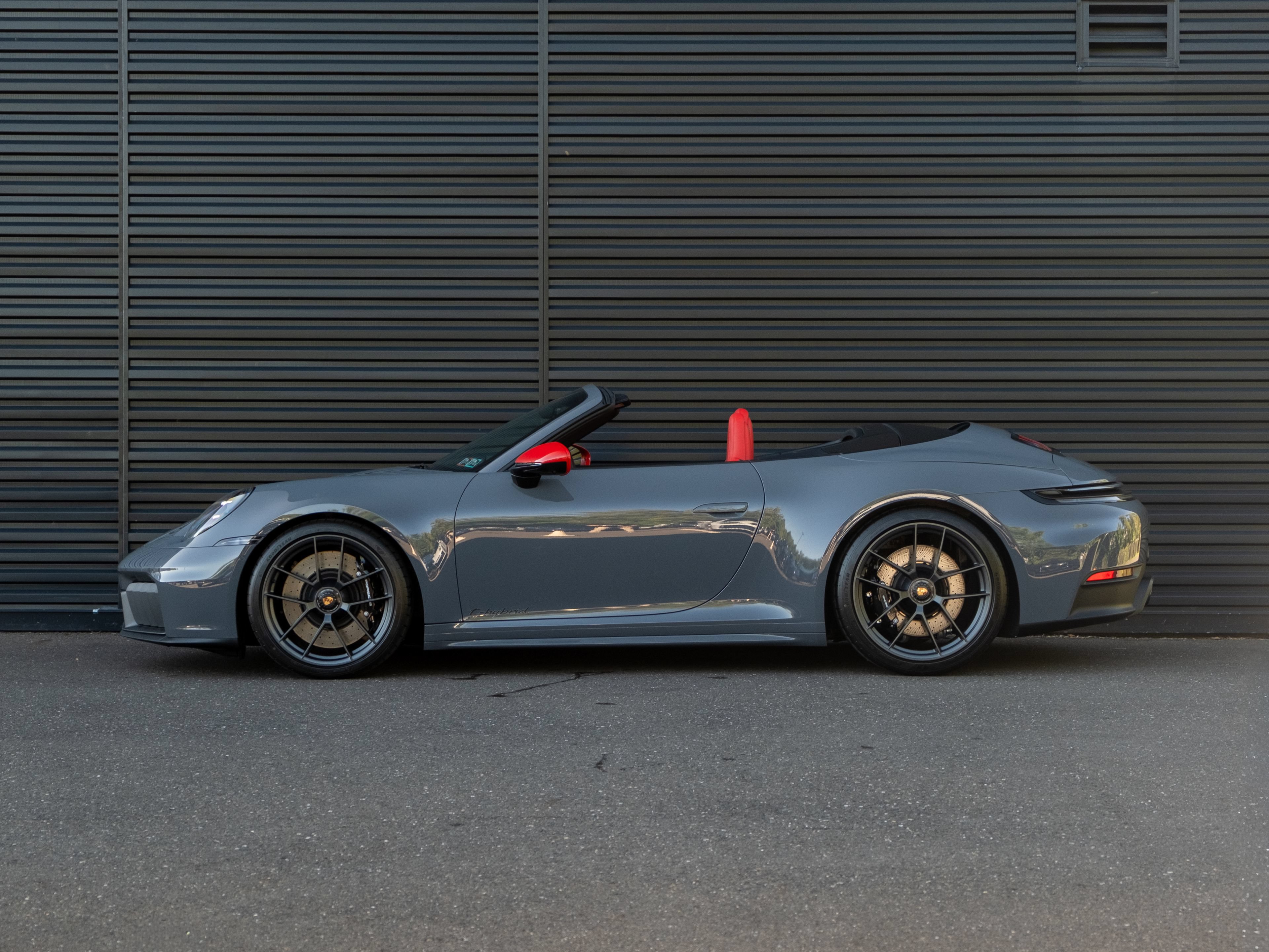 New 2026 Porsche 911 Carrera 4 GTS AWD/4WD image 2